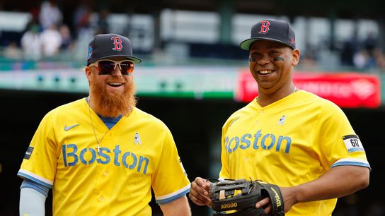  BSJ Game Report: Red Sox 6, Yankees 2 - Sox bullpen dominates Yanks lineup, takes Game 1 of doubleheader taken at Fenway Park  (Red Sox)